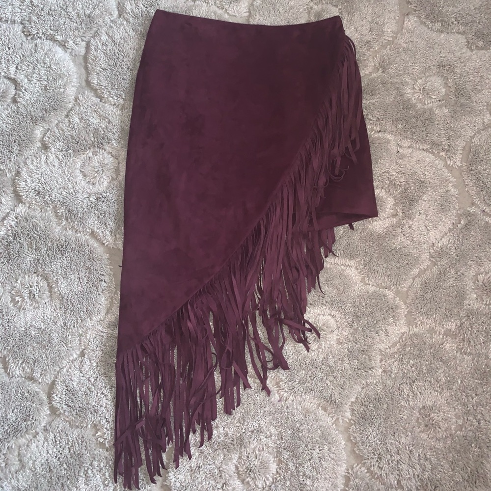 Fringe a-symmetrical skirt